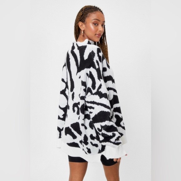 Topshop | NWT Oversized Animal Print Sweater | Size US 4-6 - Picture 2 of 9